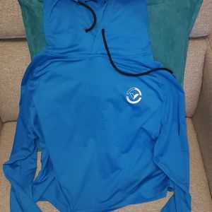 EVERLAND CROP HOODIE